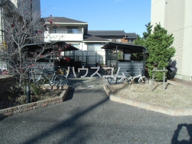 28/30 駐車場