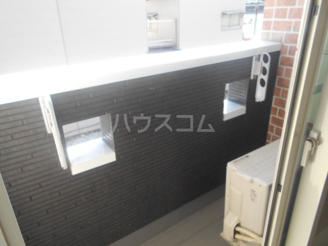 18/26 バルコニー