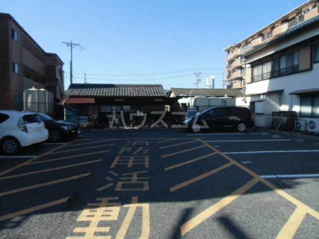 26/30 駐車場