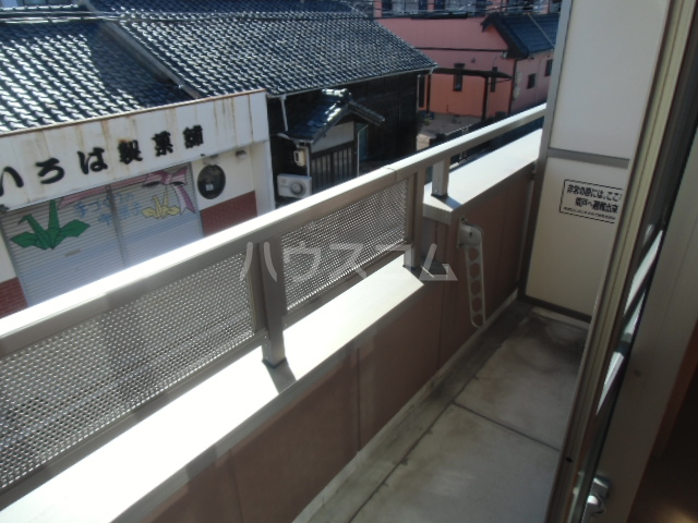 21/30 バルコニー