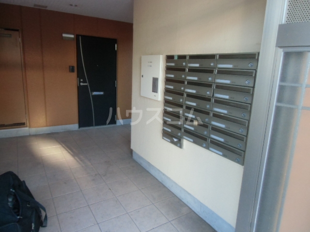 3/7 エントランス