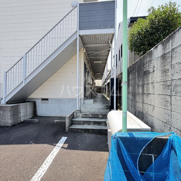 8/8 エントランス