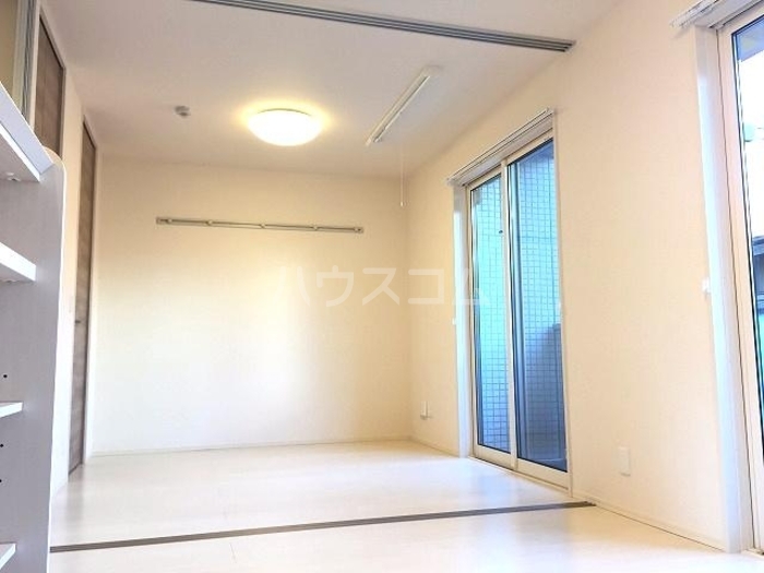 14/28 バルコニー