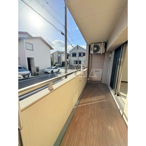 20/30 バルコニー