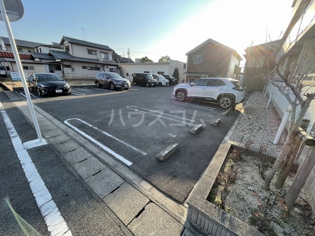 4/8 駐車場