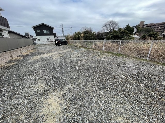 25/30 駐車場