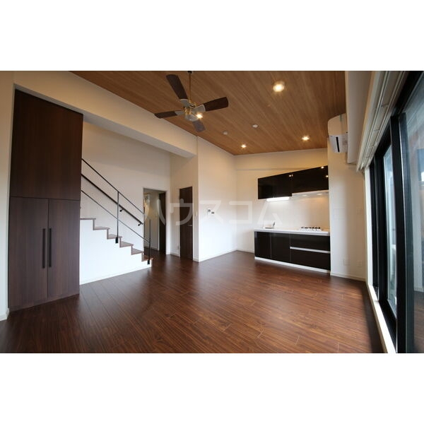 2/25 リビング/ダイニング