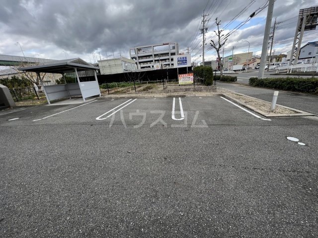 24/28 駐車場