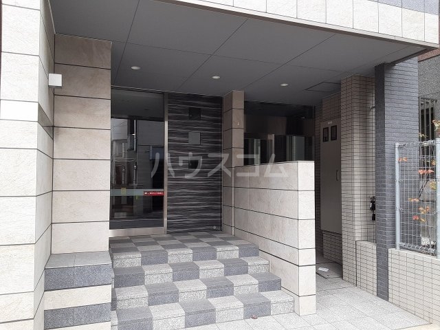 3/5 エントランス