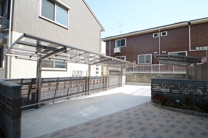 20/22 駐車場