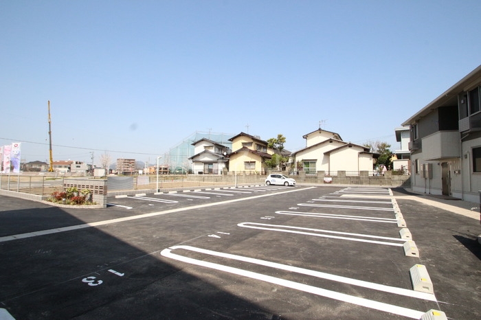6/8 駐車場