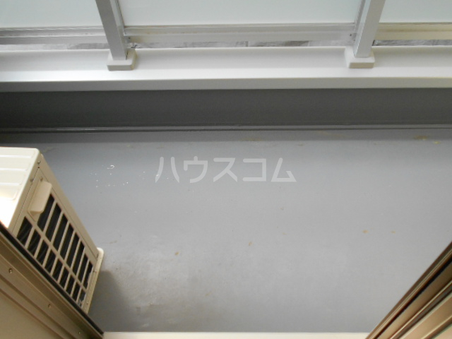 14/28 バルコニー