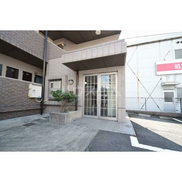 17/29 エントランス