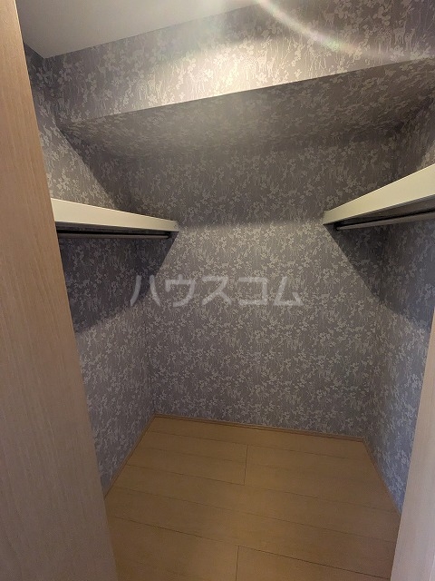 13/30 収納