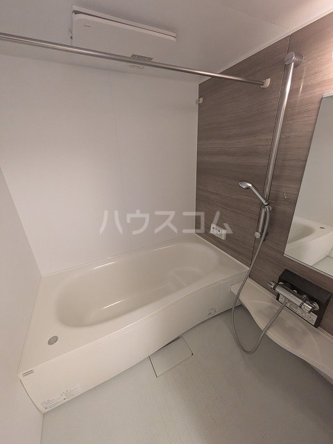 17/30 浴室