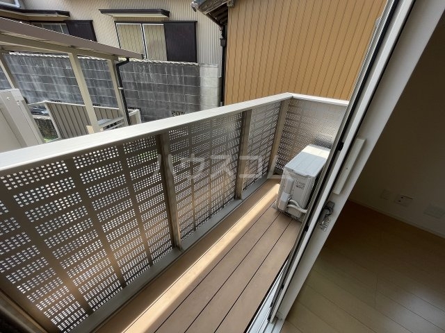 21/30 バルコニー
