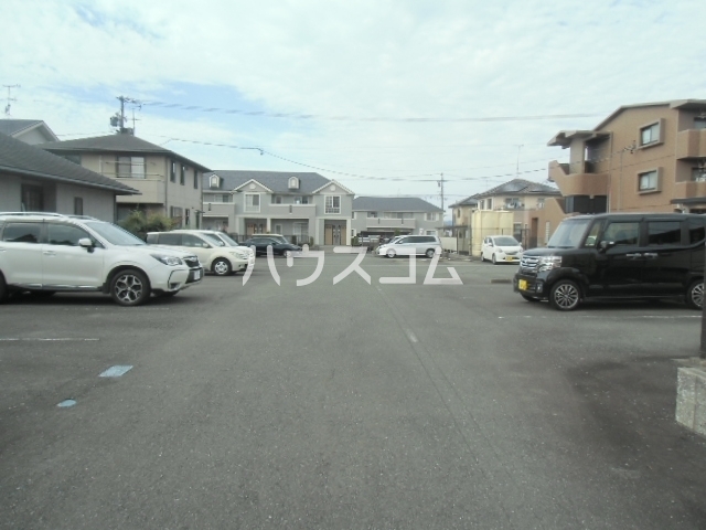 2/10 駐車場