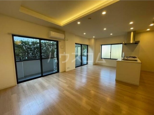 14/25 バルコニー