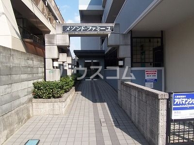 2/5 エントランス