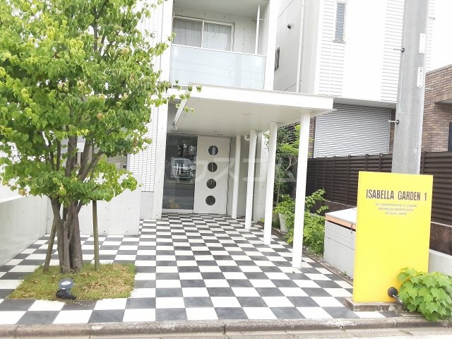 29/30 エントランス