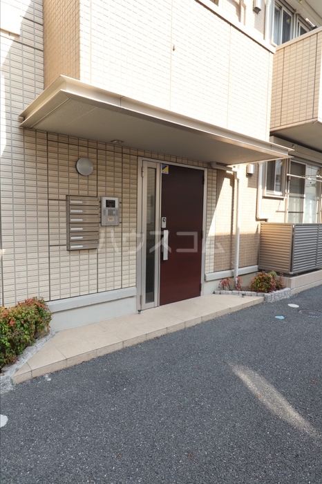 2/11 エントランス