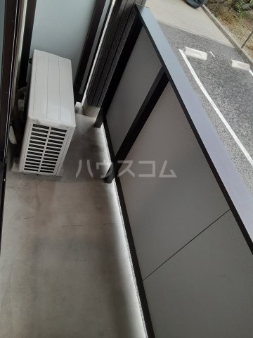 21/30 バルコニー