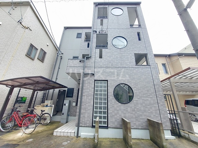 2/30 外観