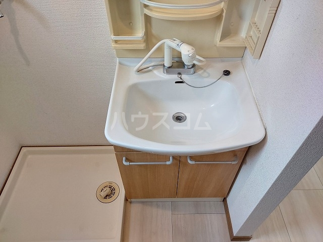 15/30 洗面