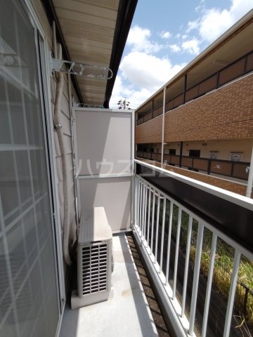 19/27 バルコニー