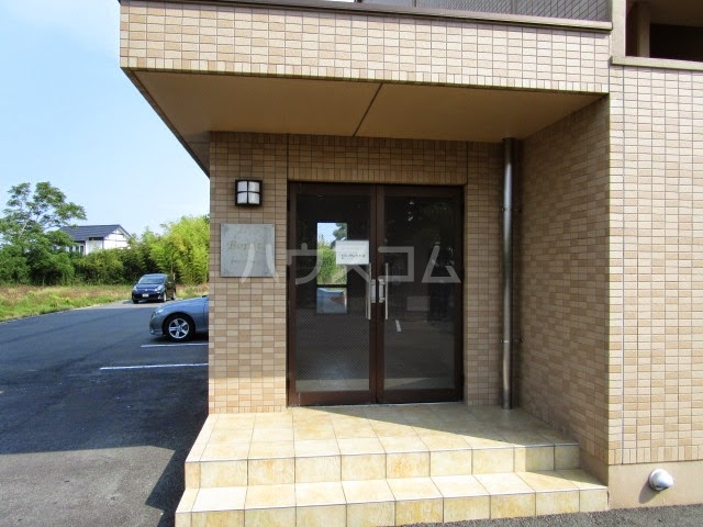 21/24 エントランス