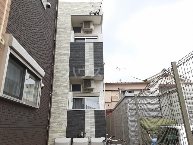 2/30 外観