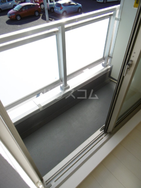 20/30 バルコニー