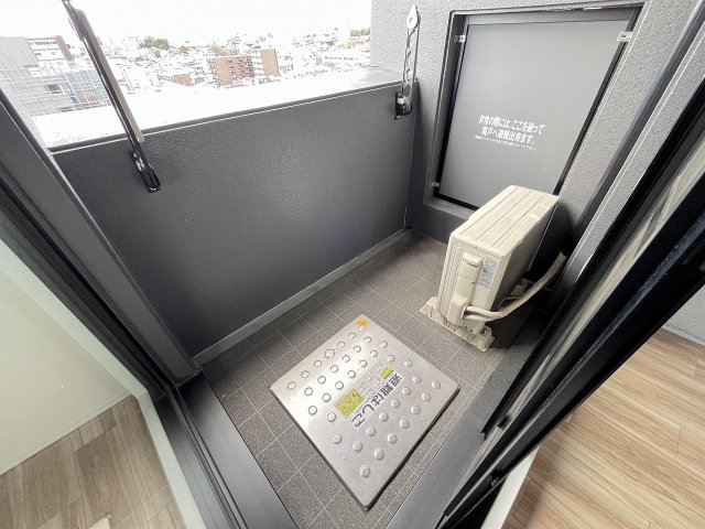 16/29 バルコニー