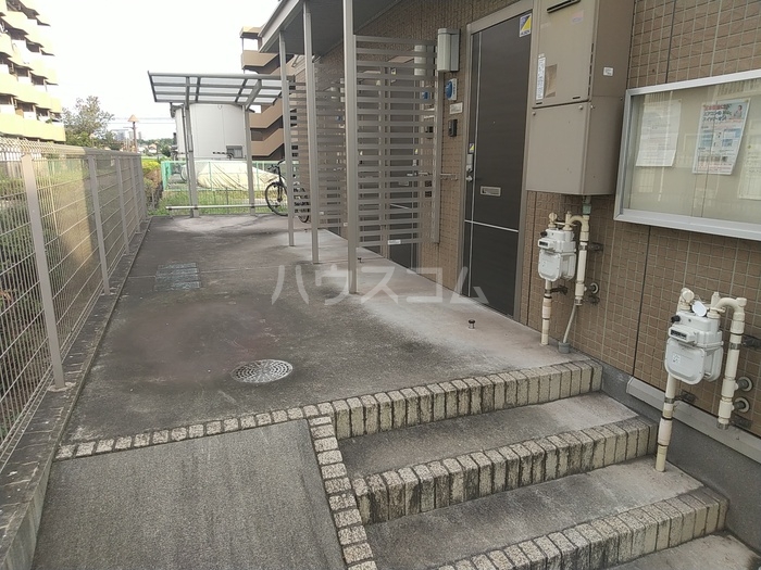 5/10 エントランス