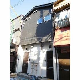 16/16 エントランス