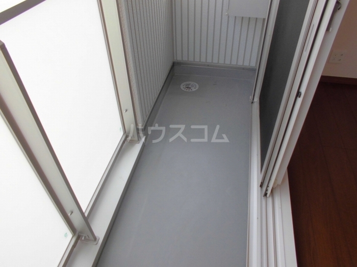 13/27 バルコニー