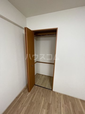 13/30 収納