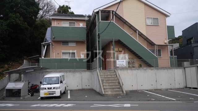 16/21 エントランス