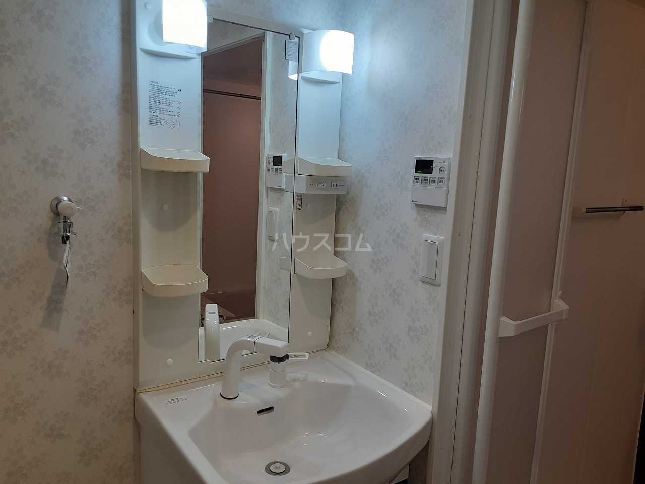 17/30 洗面