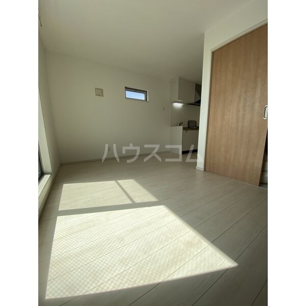 13/23 エントランス