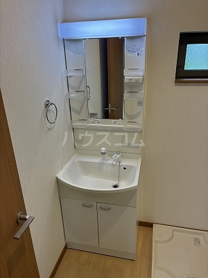 13/30 洗面