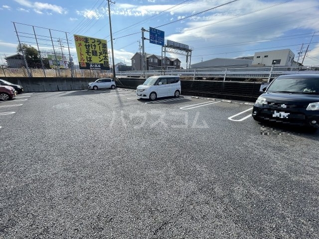 4/8 駐車場