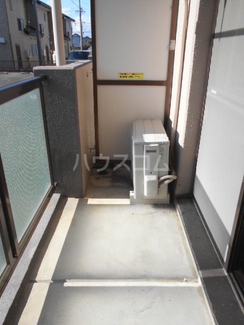 19/25 バルコニー