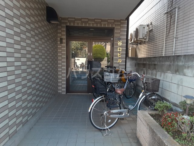 3/4 エントランス