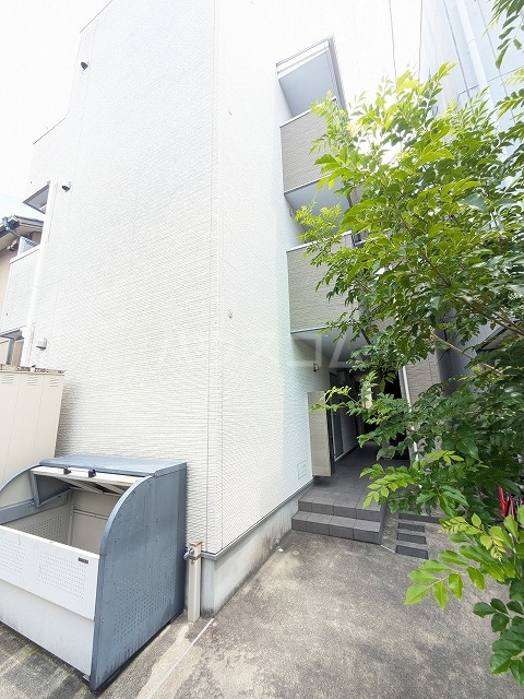 2/30 外観