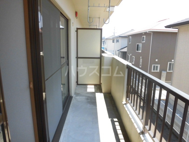 16/23 バルコニー