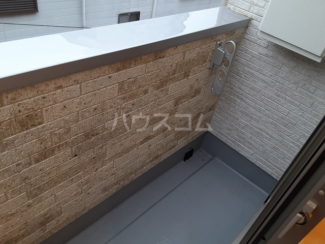 18/30 バルコニー