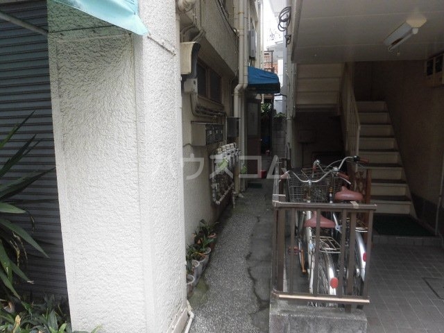 17/21 エントランス