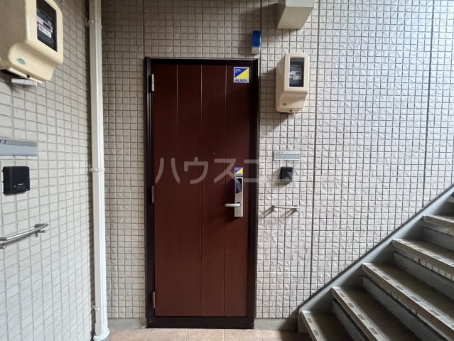 2/7 エントランス