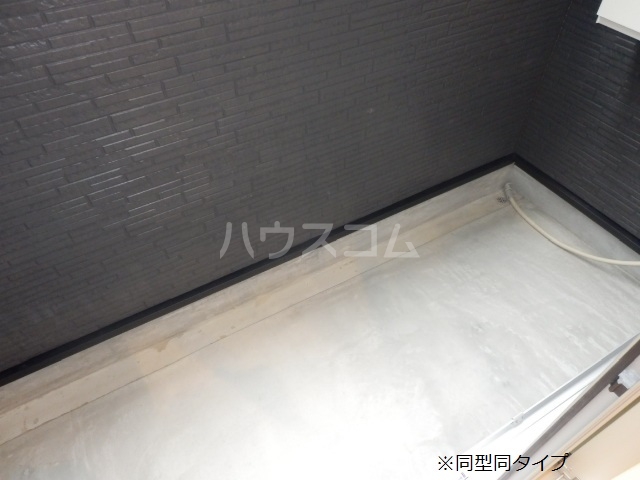 14/23 バルコニー